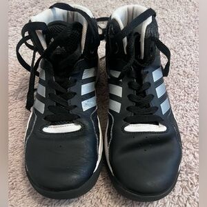 Adidas Kids Black Basketball Tennis Shoes Size 3Y